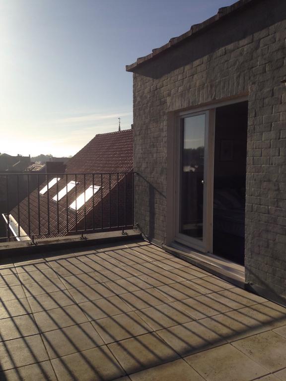 Atrium Apartment Ипер Екстериор снимка
